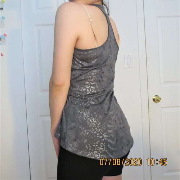 Work out tank top - Picture 2 of 5